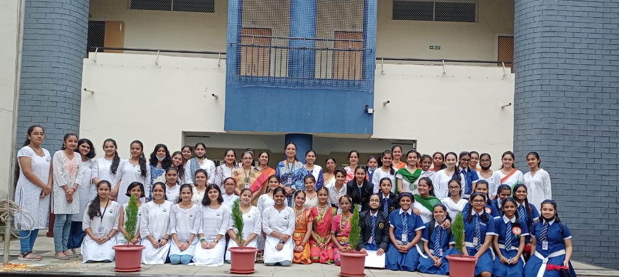 The Sardar Dastur Nosherwan Girls' High School, Pune| Home